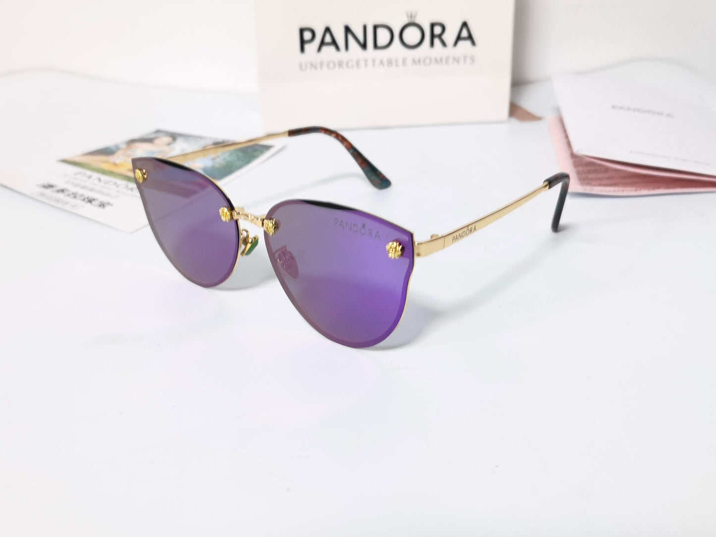 P A N D O R A Victorias Sunglasses